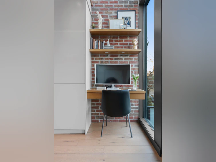 950 W 7th Avenue, Vancouver, BC, V5Z 1C3 - 16