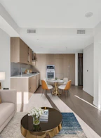912 4730 Lougheed Highway