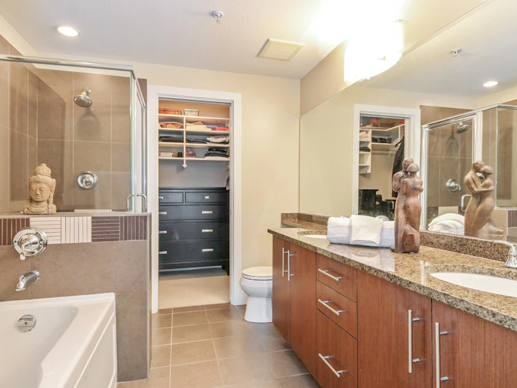 203-16469 64 Avenue, Surrey, BC, V3S 6V7 - 13