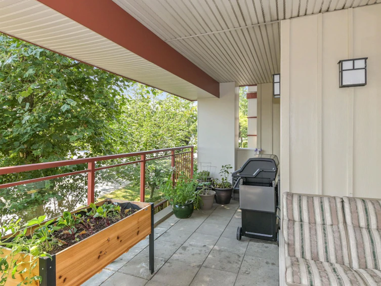 203-16469 64 Avenue, Surrey, BC, V3S 6V7 - 18