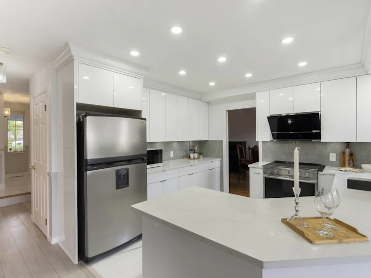 16349 86b Avenue, Surrey, BC, V4N 1C7 - 10