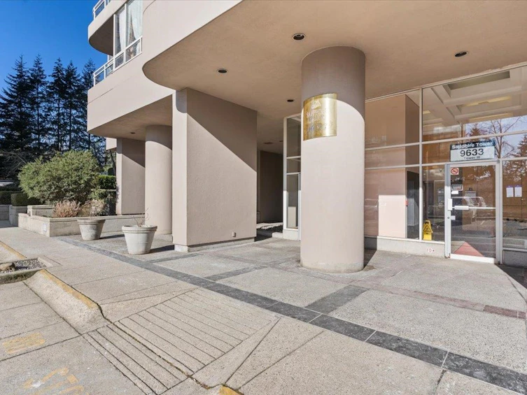301-9633 Manchester Drive, Burnaby, BC, V3N 4Y9 - 24