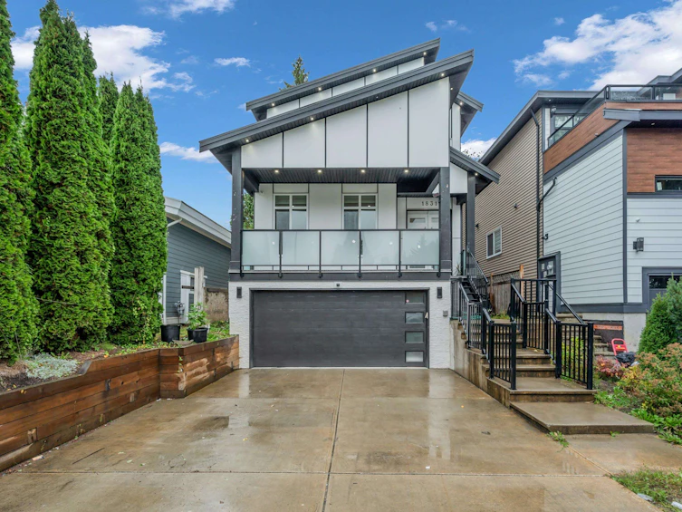 1831 Suffolk Avenue, Port Coquitlam, BC, V3B 5G6
