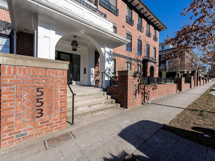 112-553 Foster Avenue, Coquitlam, BC, V3J 0B5 - 28