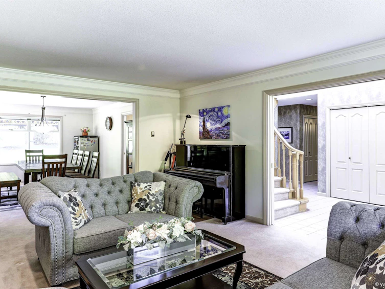 13736 Crescent Road, Surrey, BC, V4P 1K8 - 14