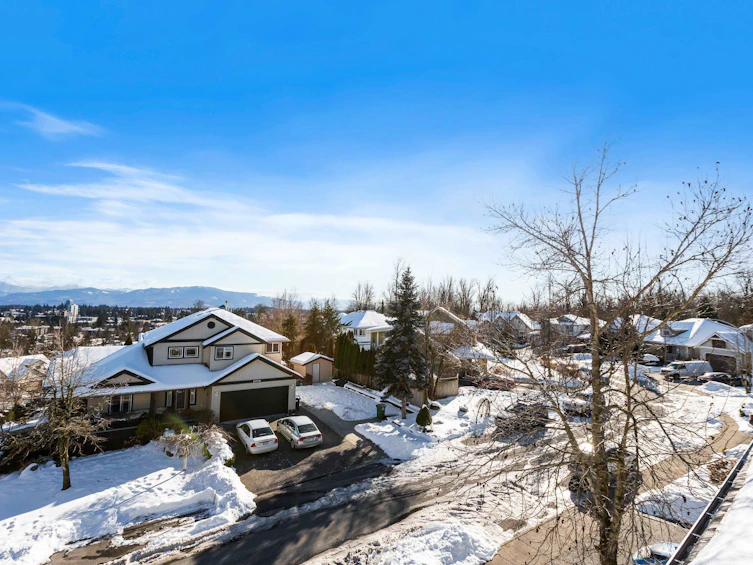 3449 Promontory Court, Abbotsford, BC, V2T 6S8 - 38