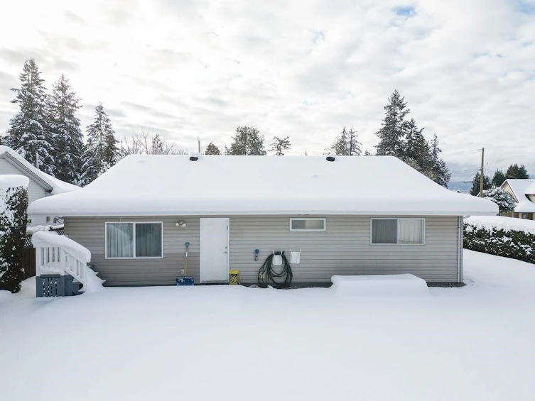 6358 Oracle Road, Sechelt, BC, V7Z 0R8 - 24