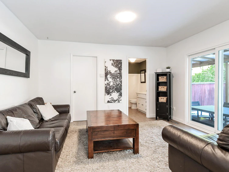 15439 95a Avenue, Surrey, BC, V3R 7T1 - 8