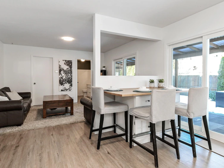 15439 95a Avenue, Surrey, BC, V3R 7T1 - 10