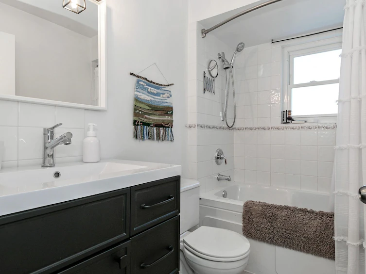 15439 95a Avenue, Surrey, BC, V3R 7T1 - 18