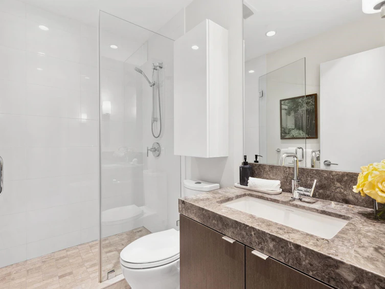 1602-112 E 13th Street, North Vancouver, BC, V7L 0E4 - 20