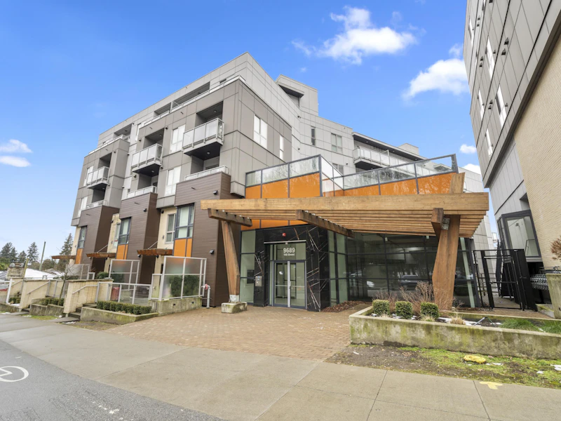509 - 9689 140th Street, Surrey BC