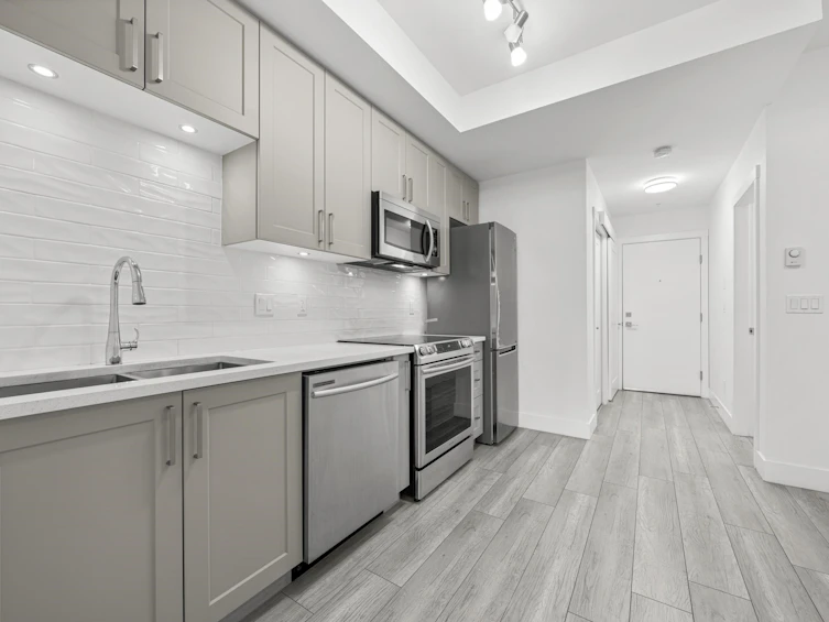 509-9689 140 Street, Surrey, BC, V3T 0P3 - 8