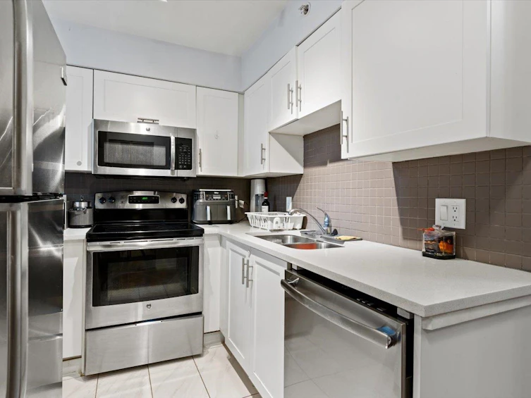202-488 Helmcken Street, Vancouver, BC, V6B 6E4 - 7