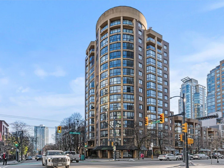 202-488 Helmcken Street, Vancouver, BC, V6B 6E4 - 24