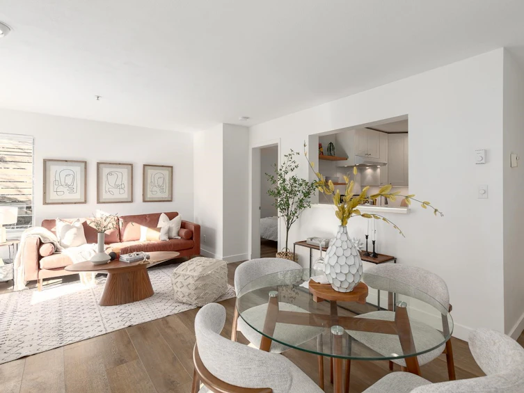 W101-639 W 14th Avenue, Vancouver, BC, V5Z 1P7 - 2