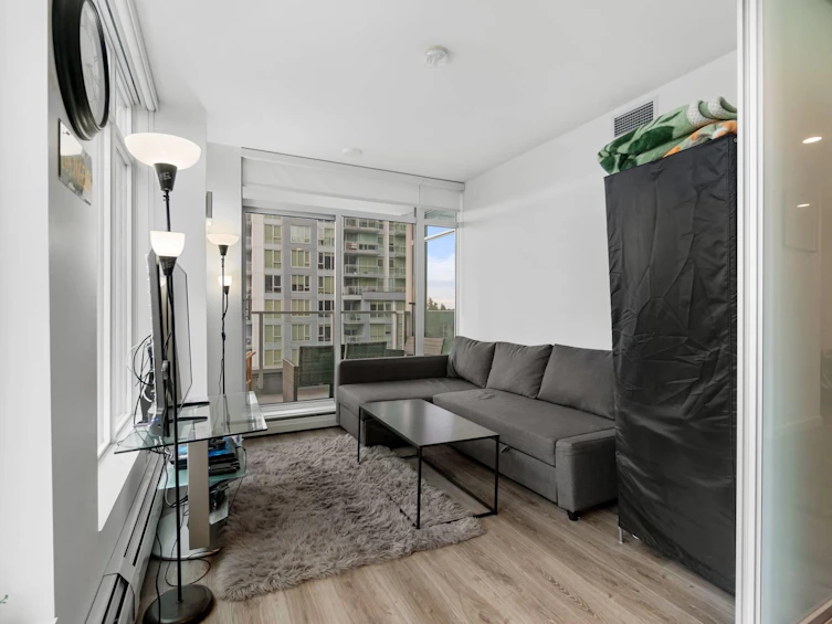 913-13350 Central Avenue, Surrey, BC, V3T 0S1 - 13