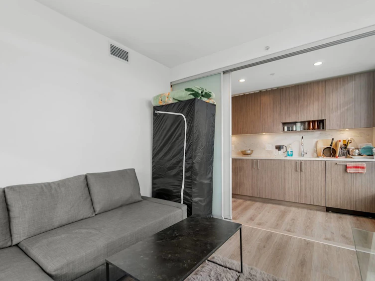 913-13350 Central Avenue, Surrey, BC, V3T 0S1 - 12