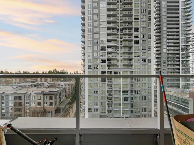 913-13350 Central Avenue, Surrey, BC, V3T 0S1 - 30