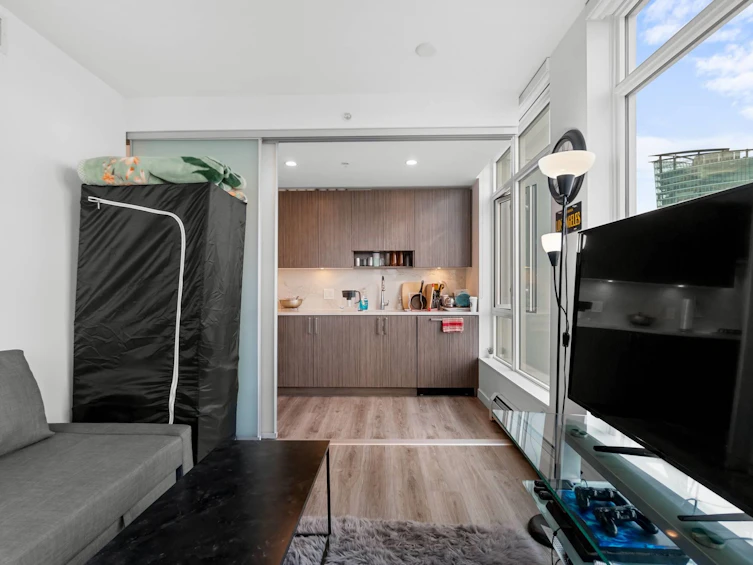913-13350 Central Avenue, Surrey, BC, V3T 0S1 - 15