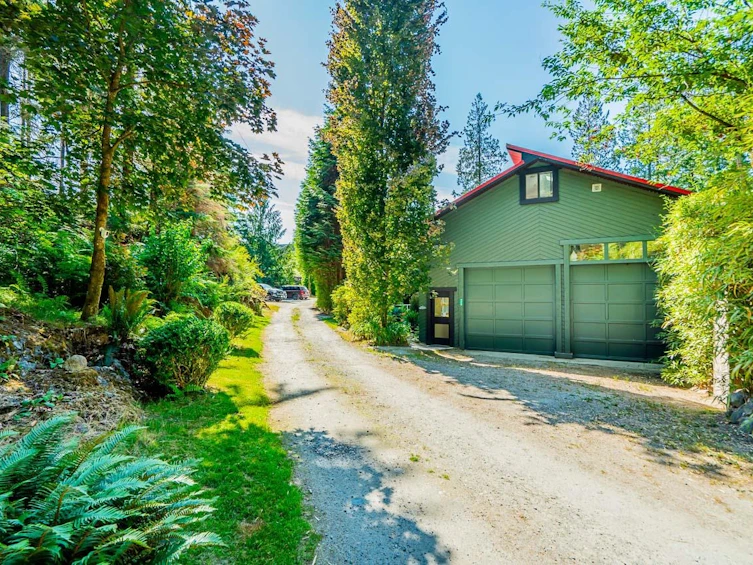 2250 Farrer Cove Place, Port Moody, BC, V3H 5B6 - 4
