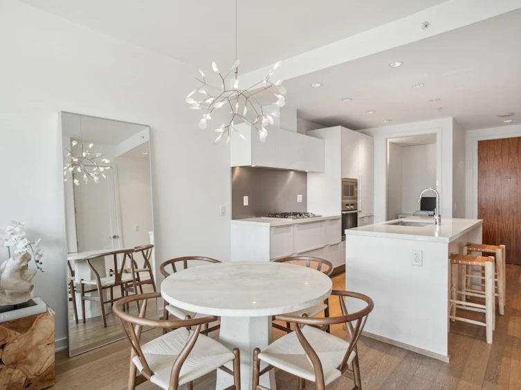 602-181 W 1st Avenue, Vancouver, BC, V5Y 0E3 - 5