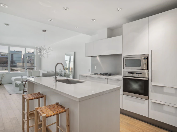 602-181 W 1st Avenue, Vancouver, BC, V5Y 0E3 - 10