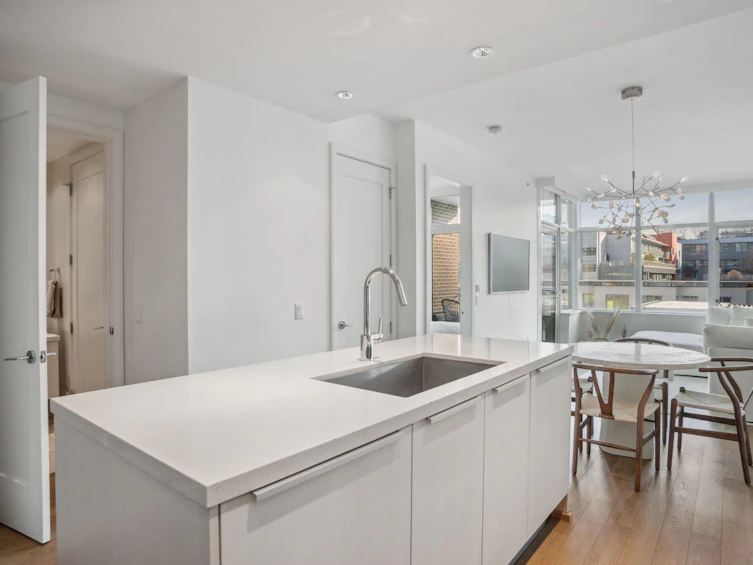 602-181 W 1st Avenue, Vancouver, BC, V5Y 0E3 - 11
