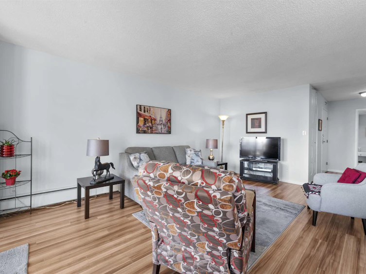 1005-740 Hamilton Street, New Westminster, BC, V3M 5T7 - 4