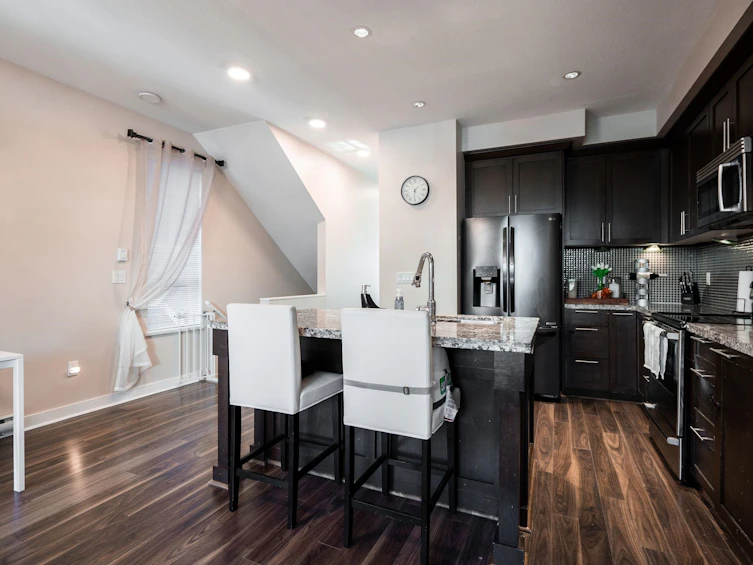 106-1480 Southview Street, Coquitlam, BC, V3E 0G5 - 11