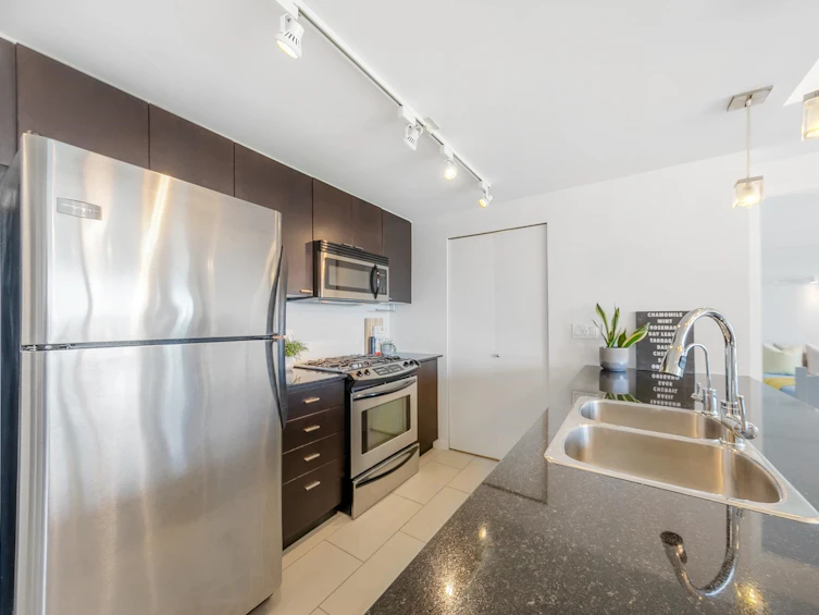 1804-39 Sixth Street, New Westminster, BC, V3L 0B3 - 3