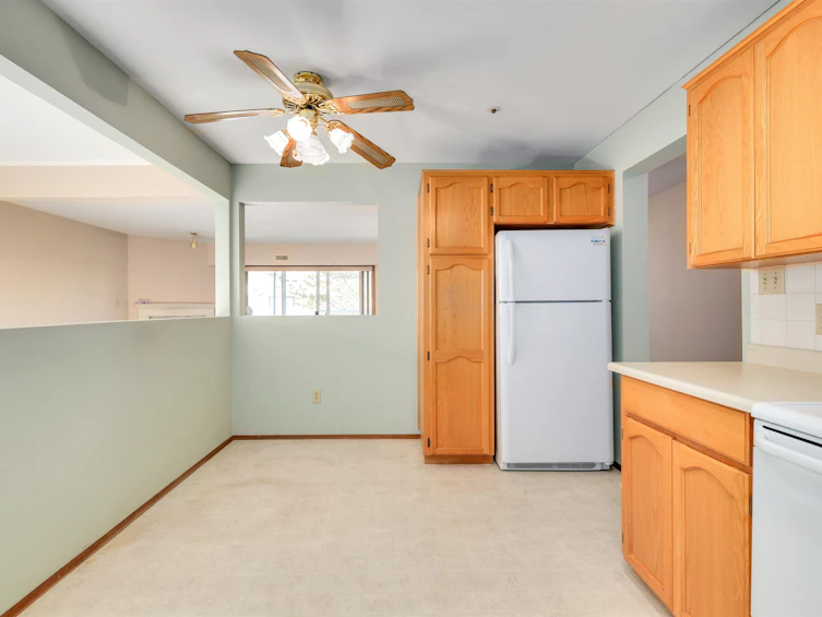 101-5377 201a Street, Langley, BC, V3A 1S7 - 9