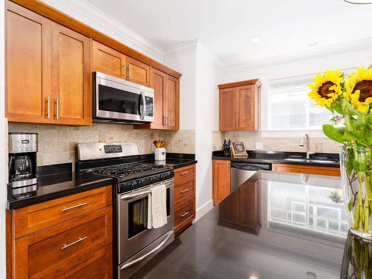 786 St. Georges Avenue, North Vancouver, BC, V7L 4T1 - 27