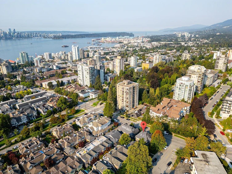 786 St. Georges Avenue, North Vancouver, BC, V7L 4T1 - 36