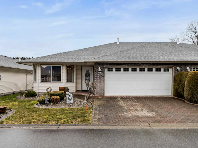 39-7600 Chilliwack River Road, Chilliwack, BC, V2R 3Z6 - 2