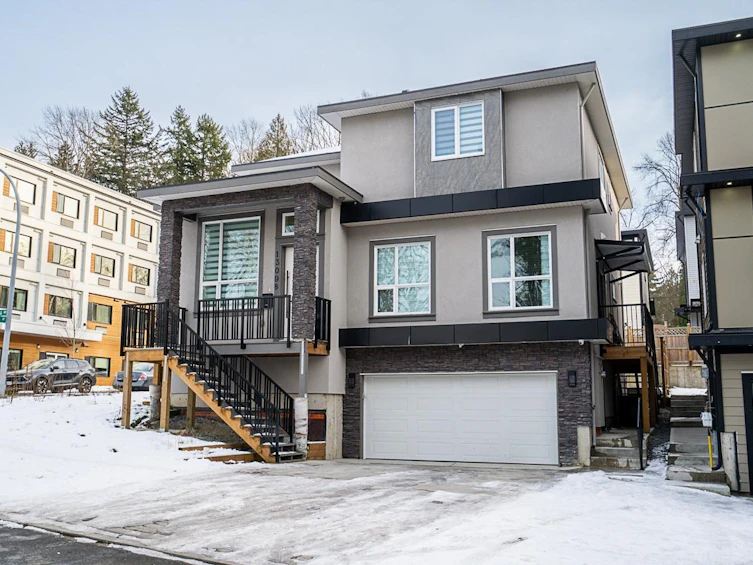 13098 112a Avenue, Surrey, BC, V3T 2S8
