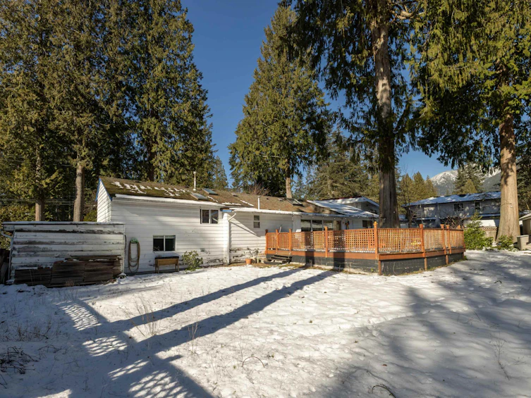 4520 Capilano Road, North Vancouver, BC, V7R 4K3 - 32