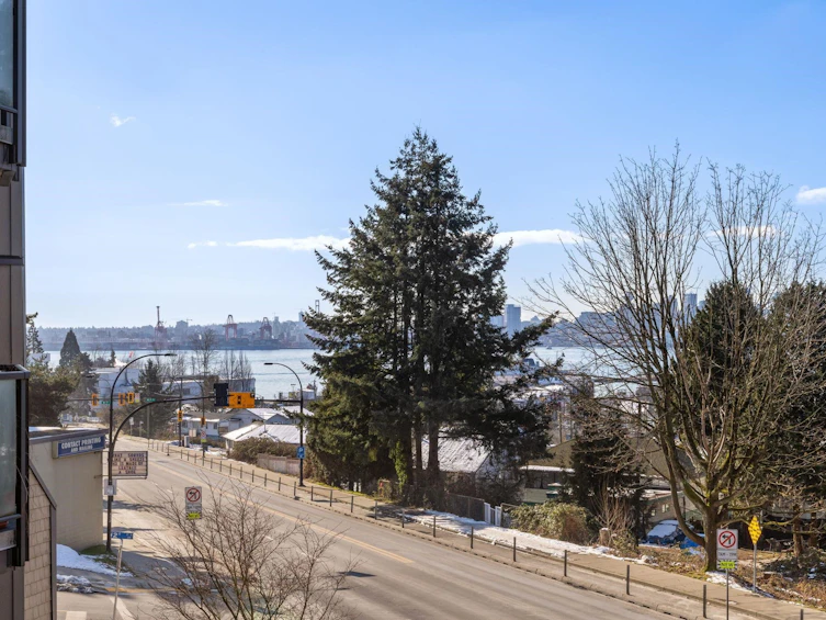 201-212 Forbes Avenue, North Vancouver, BC, V7M 3E5 - 17