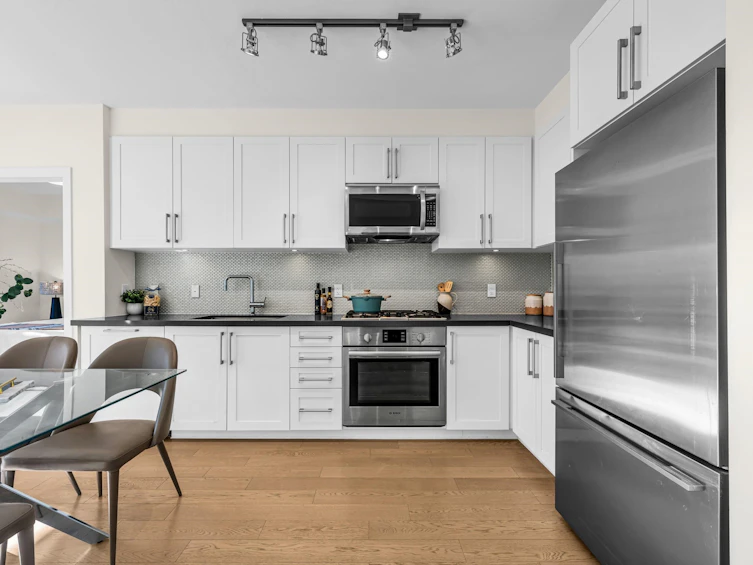 105-10177 River Drive, Richmond, BC, V6X 0S2 - 2