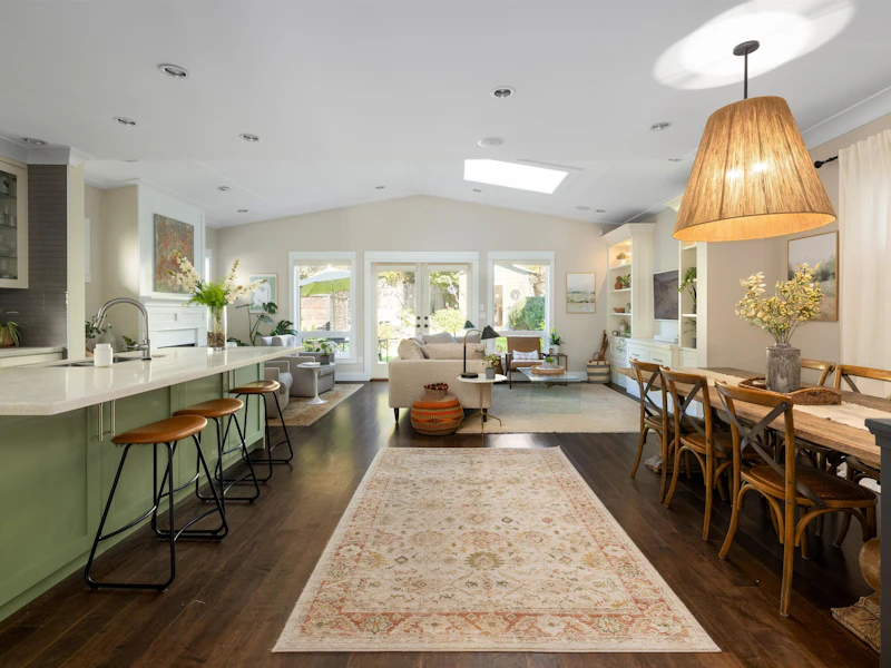 920 Montroyal Boulevard, North Vancouver BC V7R 2H1