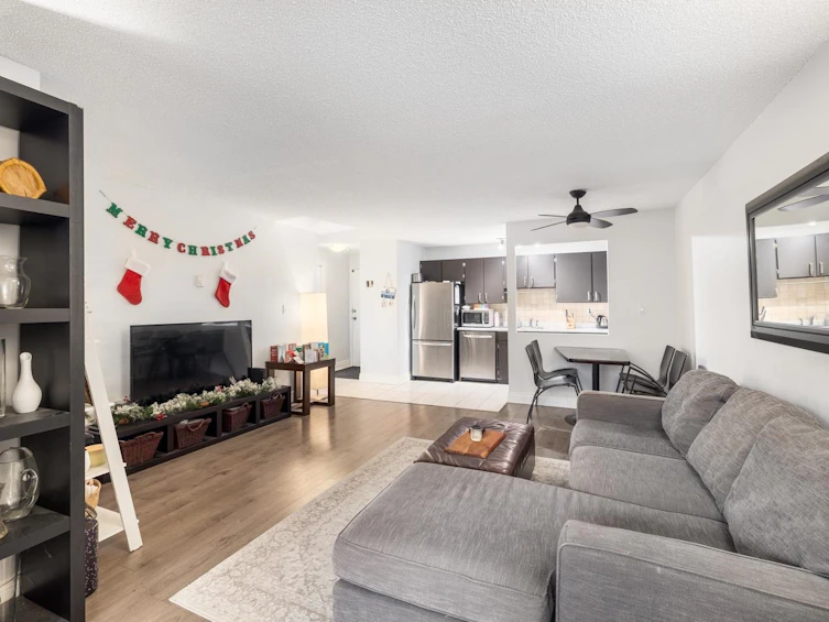 214-1080 Pacific Street, Vancouver, BC, V6E 4C2 - 4