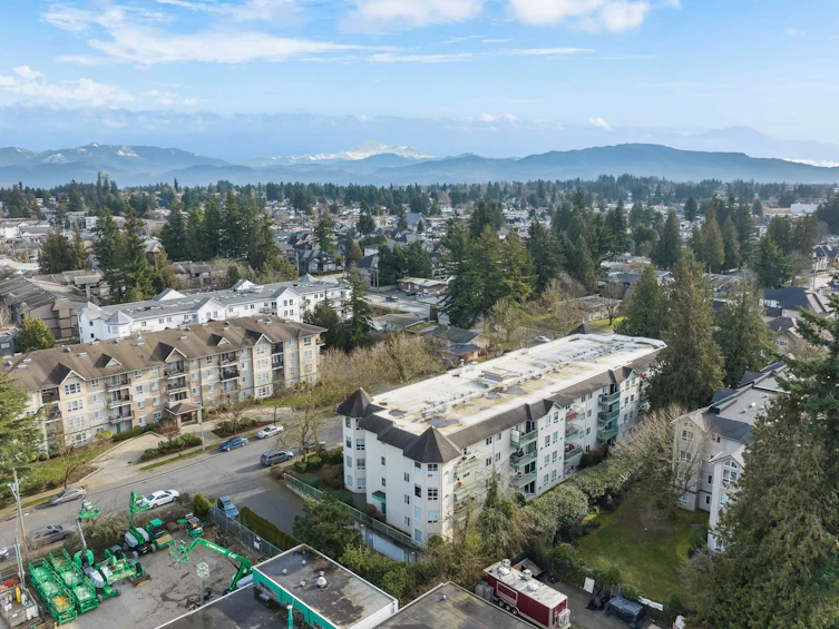 410-2435 Center Street, Abbotsford, BC, V2T 2N4 - 4