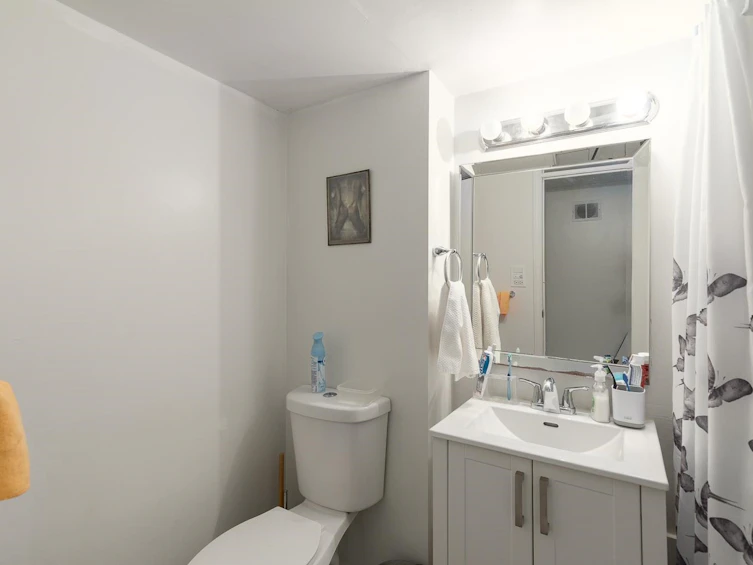 1596 E 33rd Avenue, Vancouver, BC, V5N 3C8 - 22