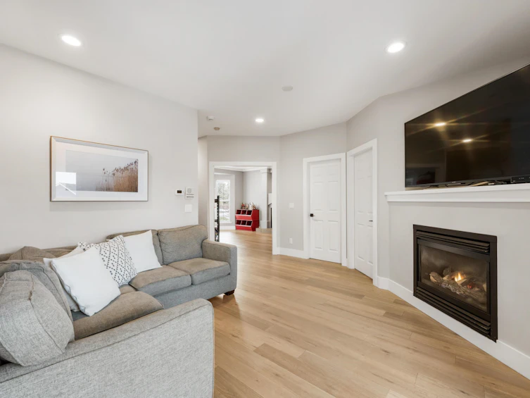 21611 46 Avenue, Langley, BC, V3A 8M9 - 14