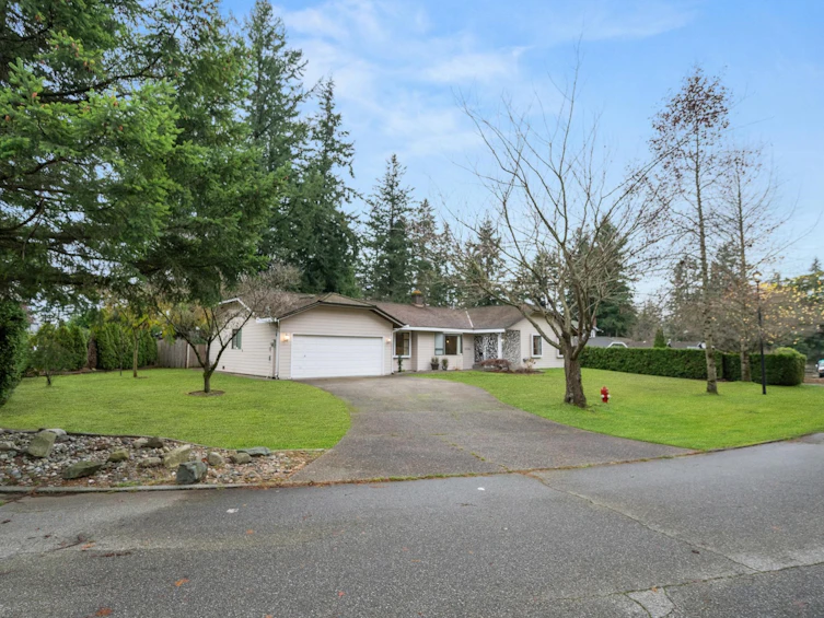 12184 57a Avenue, Surrey, BC, V3X 2S3 - 2