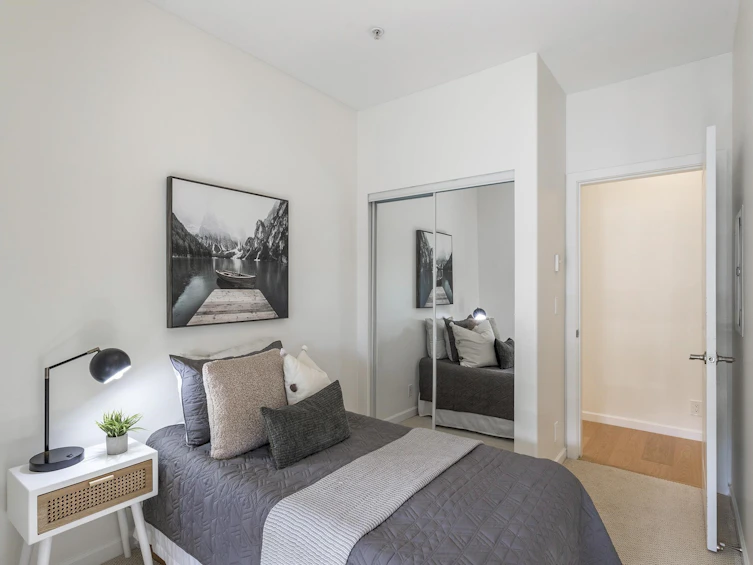 205-14 E Royal Avenue, New Westminster, BC, V3L 5W5 - 23