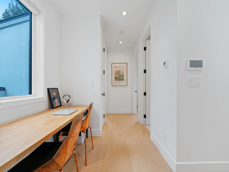 4690 W 9th Avenue, Vancouver, BC, V6R 2E4 - 20