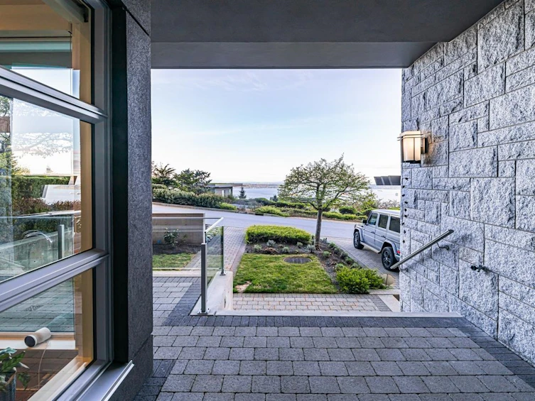 2761 Highview Place, West Vancouver, BC, V7S 0A4 - 28