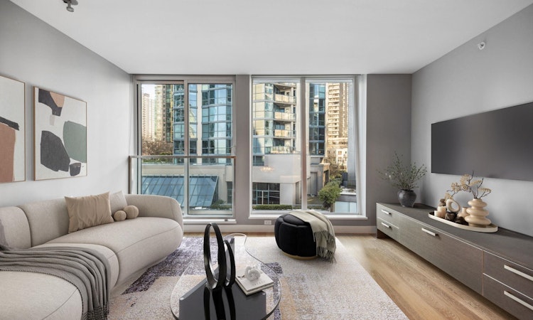 PH505-1477 W Pender Street