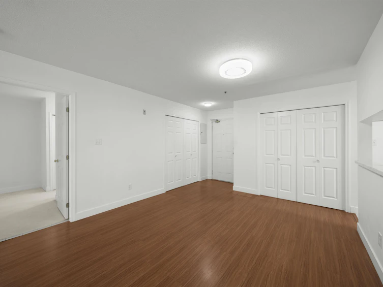 208-7031 Blundell Road, Richmond, BC, V6Y 1J5 - 11